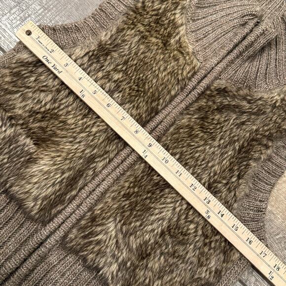 Cabi 167 Faux Fur Fuzzy Vest Size S - Picture 5 of 7